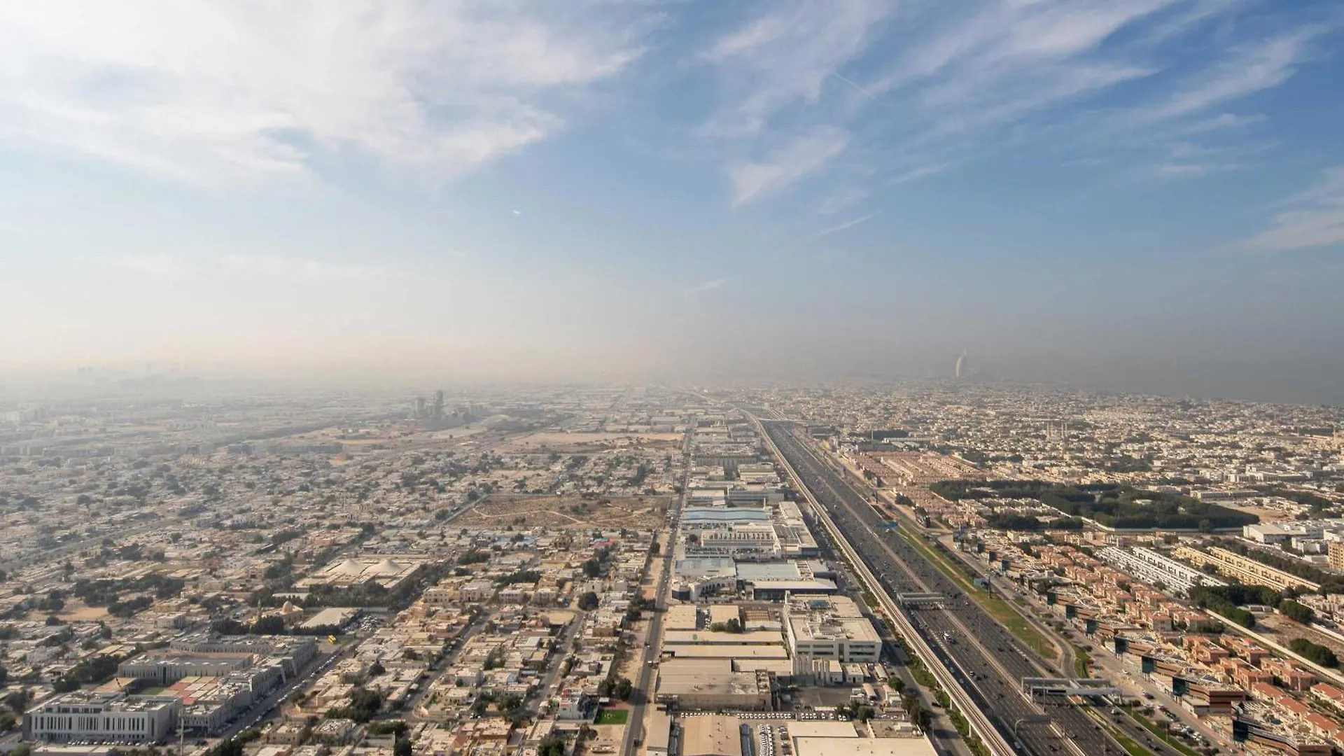 Frank Porter - Aykon City Tower C دبي الإمارات العربية المتحدة